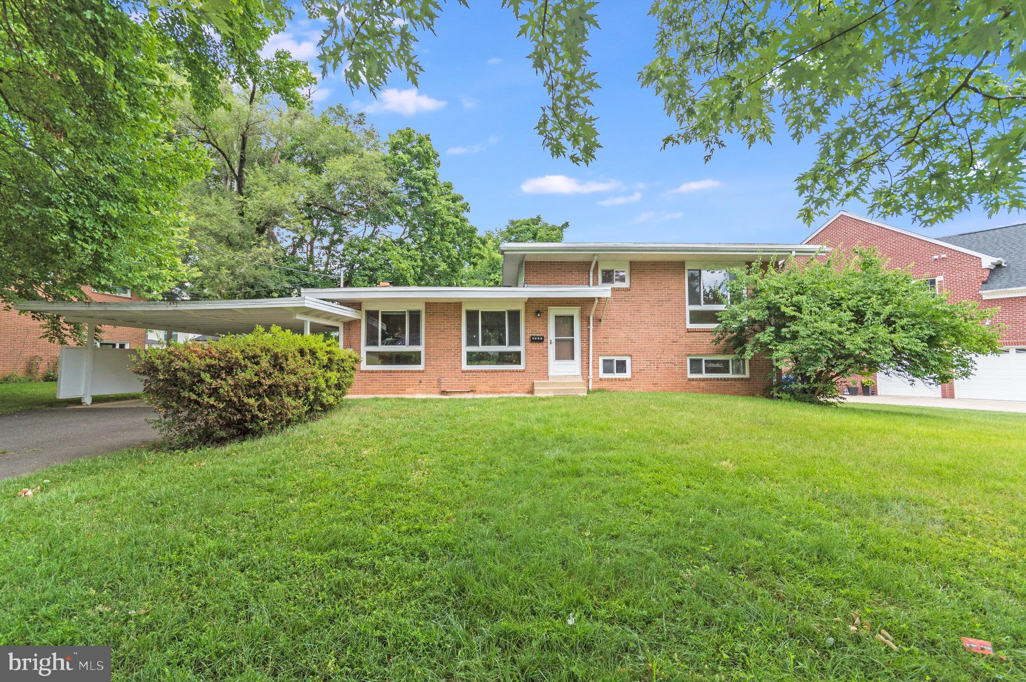 WEST GRASS RIDGE - Residential Lease