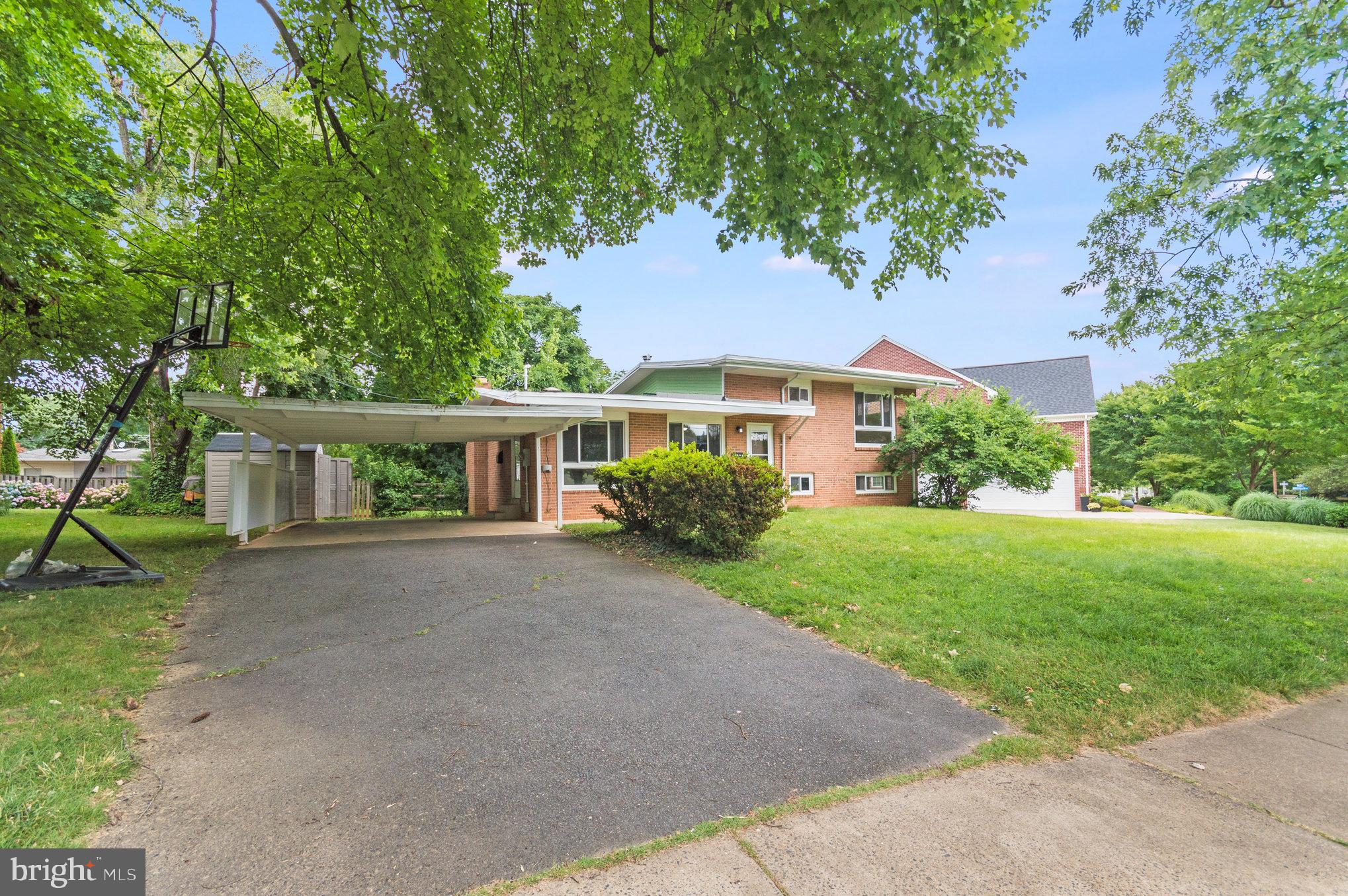 WEST GRASS RIDGE - Residential Lease