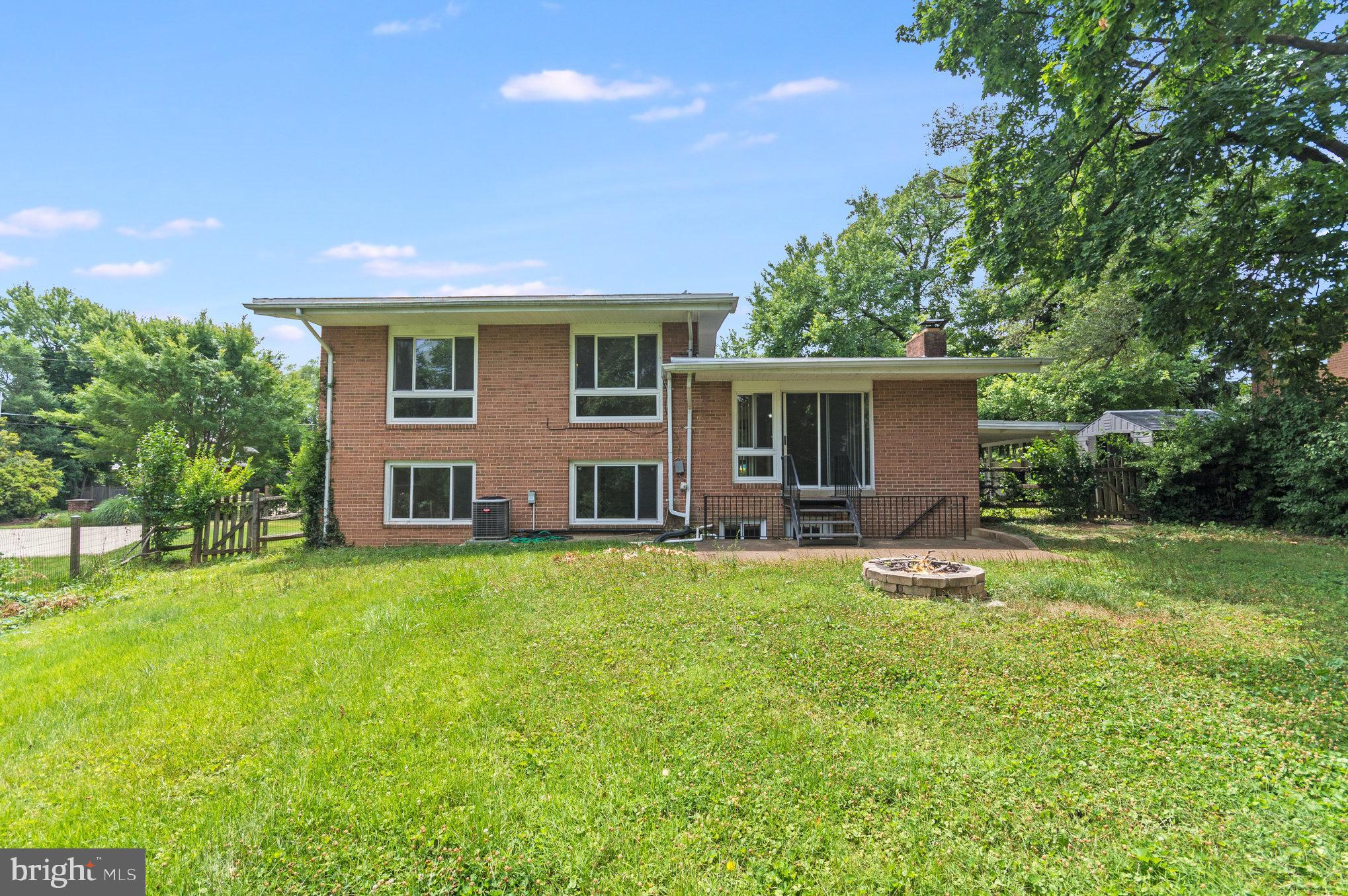 WEST GRASS RIDGE - Residential Lease