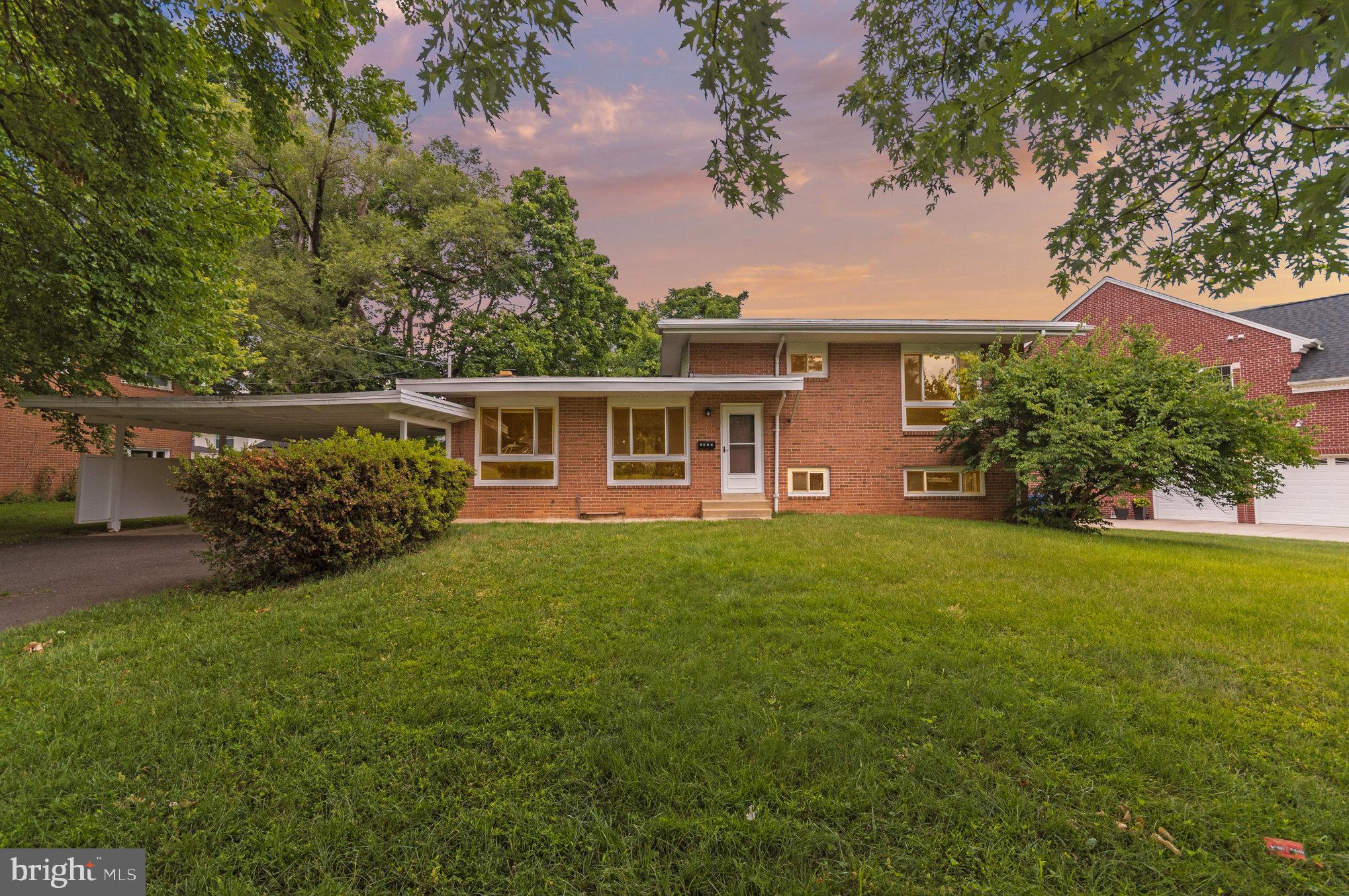 WEST GRASS RIDGE - Residential Lease