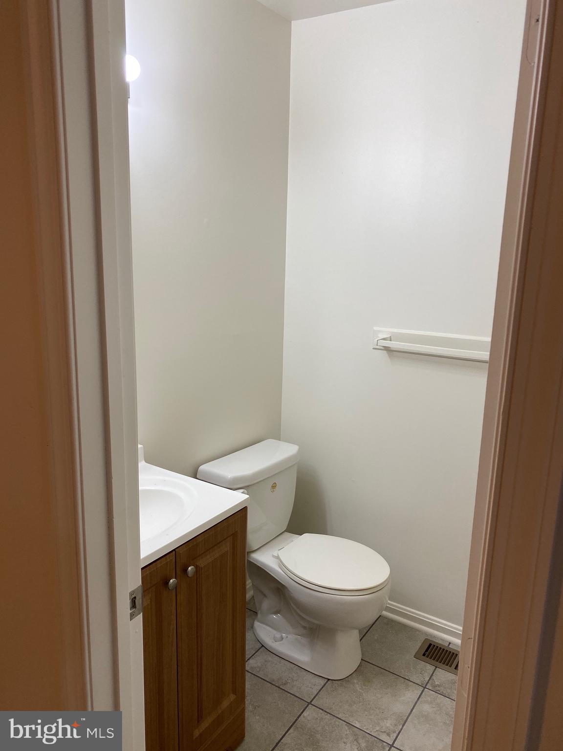 SAINT CHARLES - Residential Lease