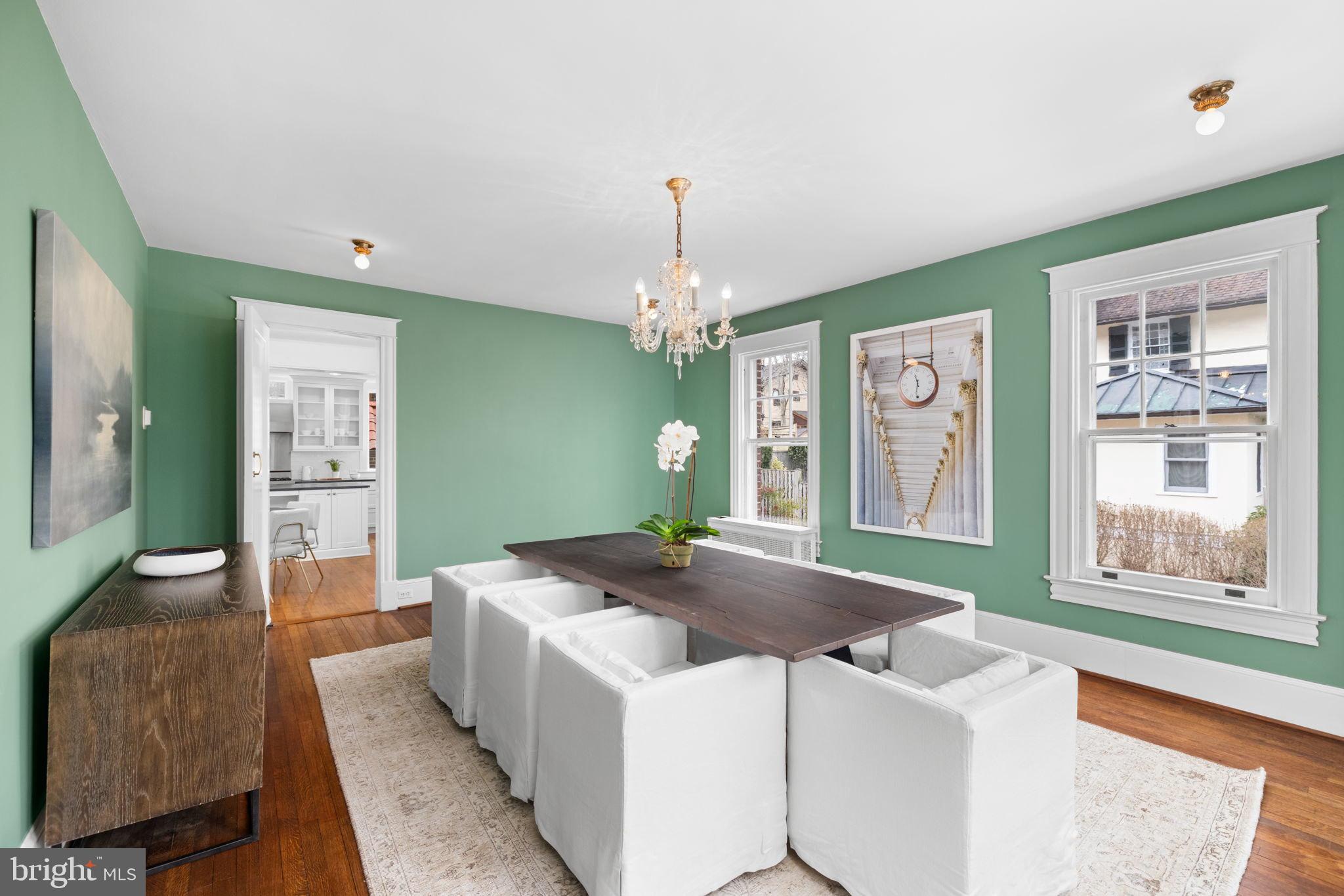 CHEVY CHASE - Residential