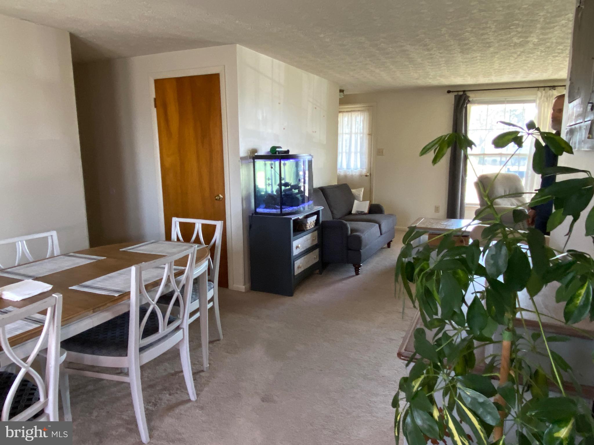 KENSINGTON HEIGHTS - Residential Lease