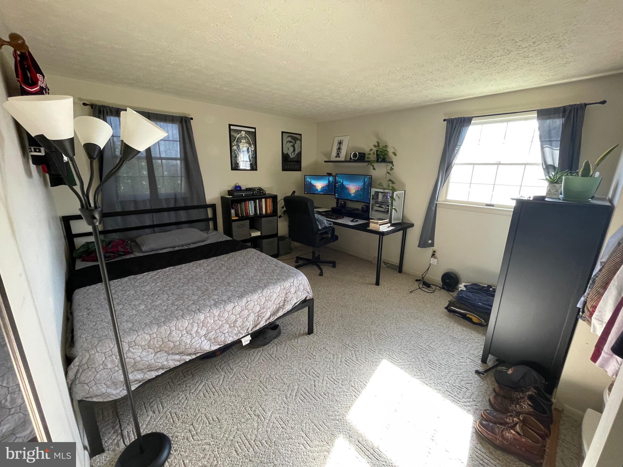 KENSINGTON HEIGHTS - Residential Lease