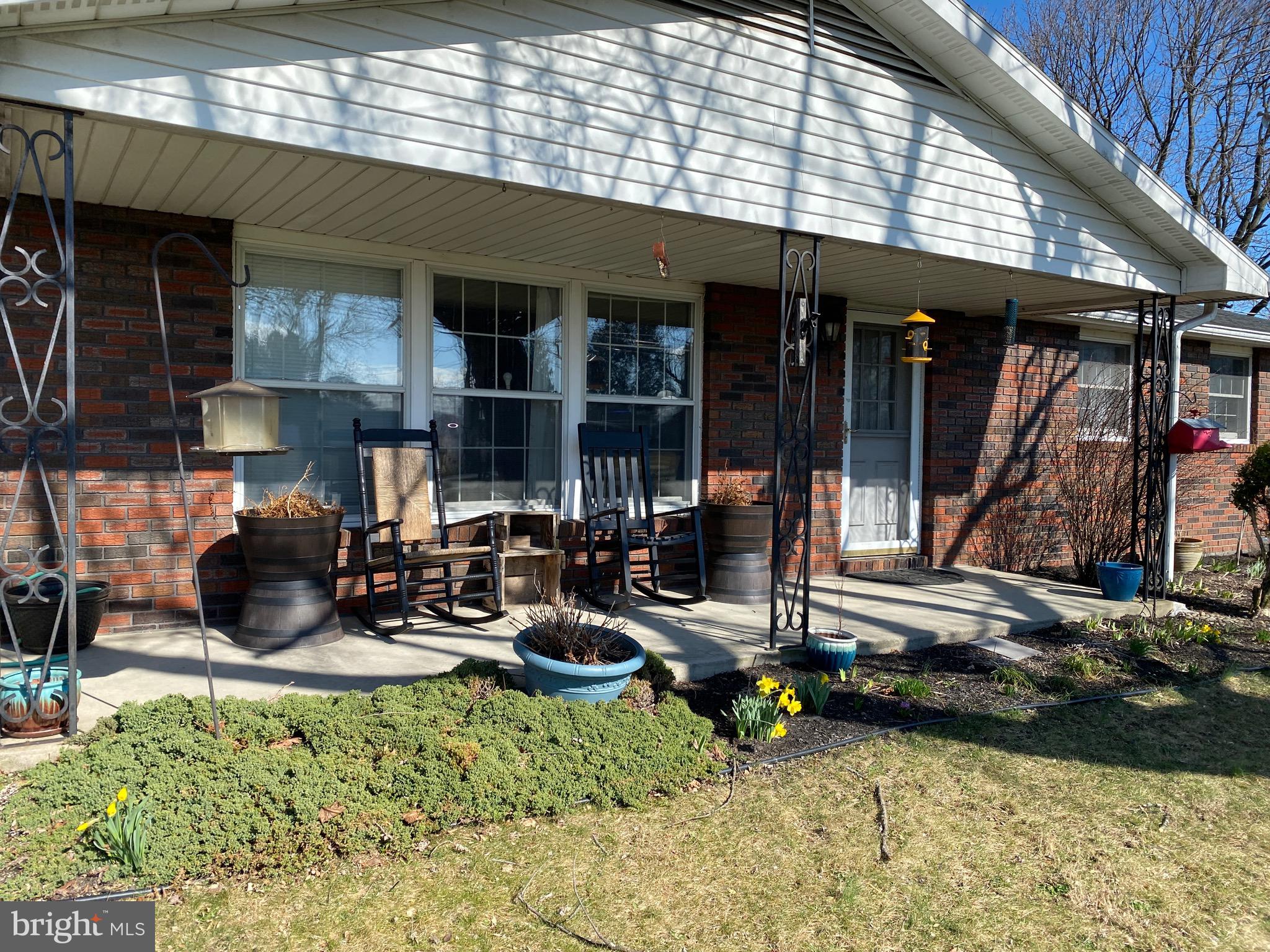 KENSINGTON HEIGHTS - Residential Lease