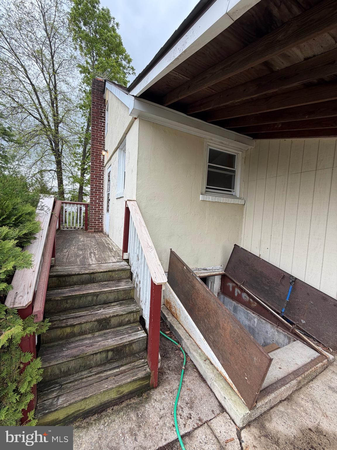 1039 CLAYTON ROAD