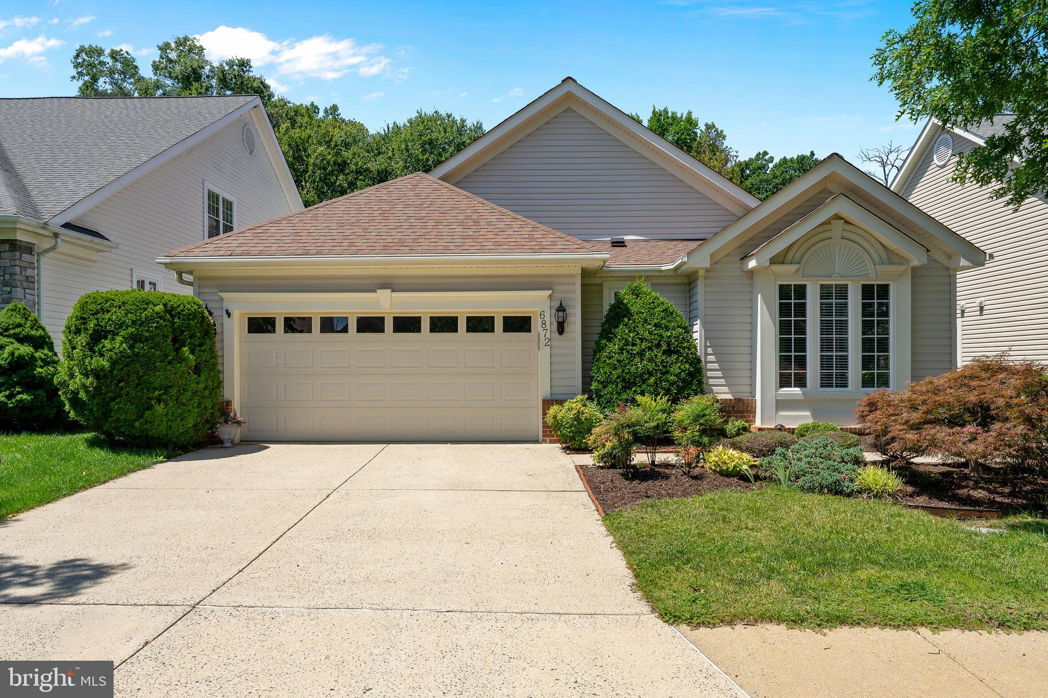 6872 SADDLE RUN WAY