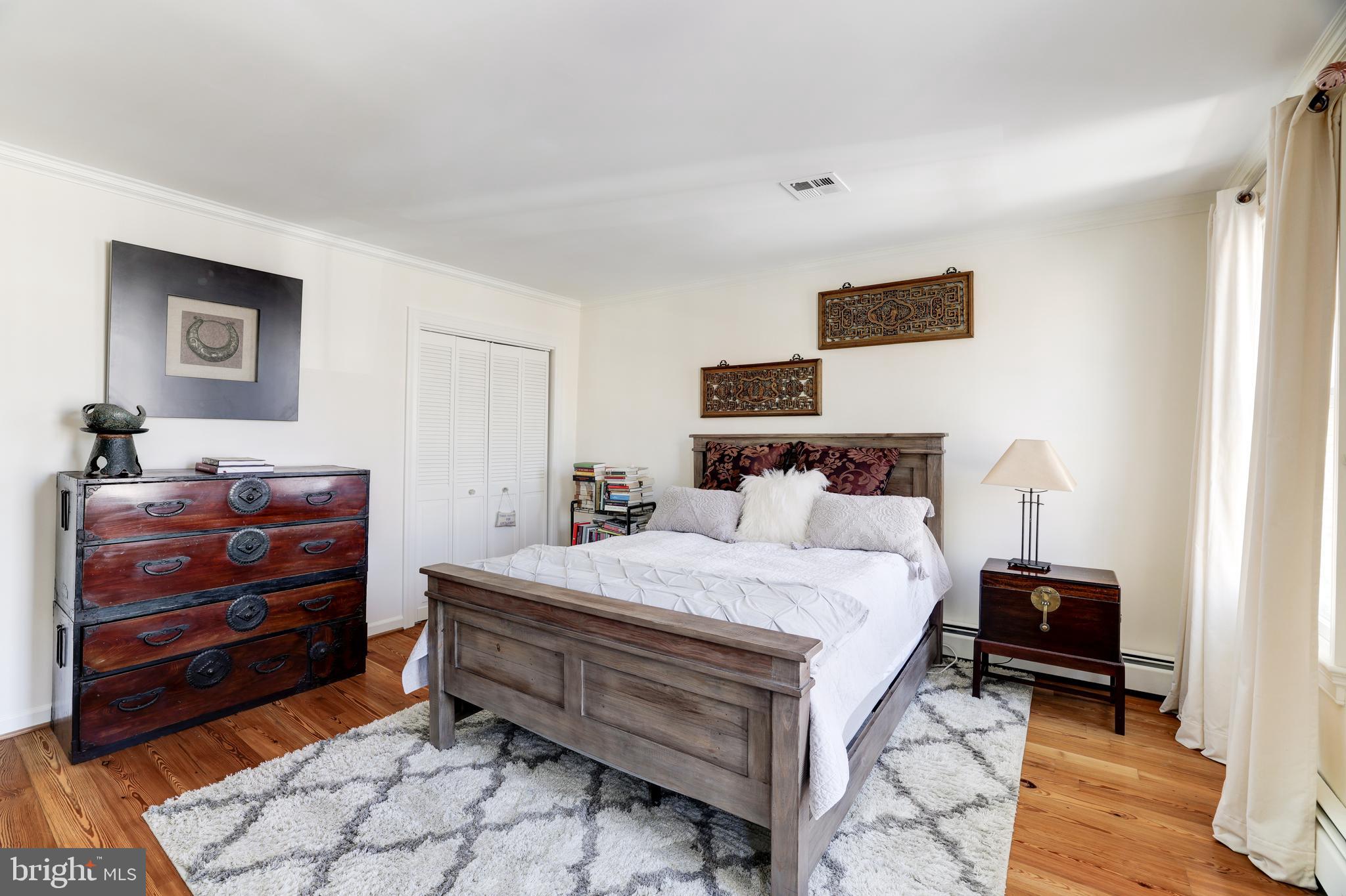 OLD TOWN ALEXANDRIA - Residential