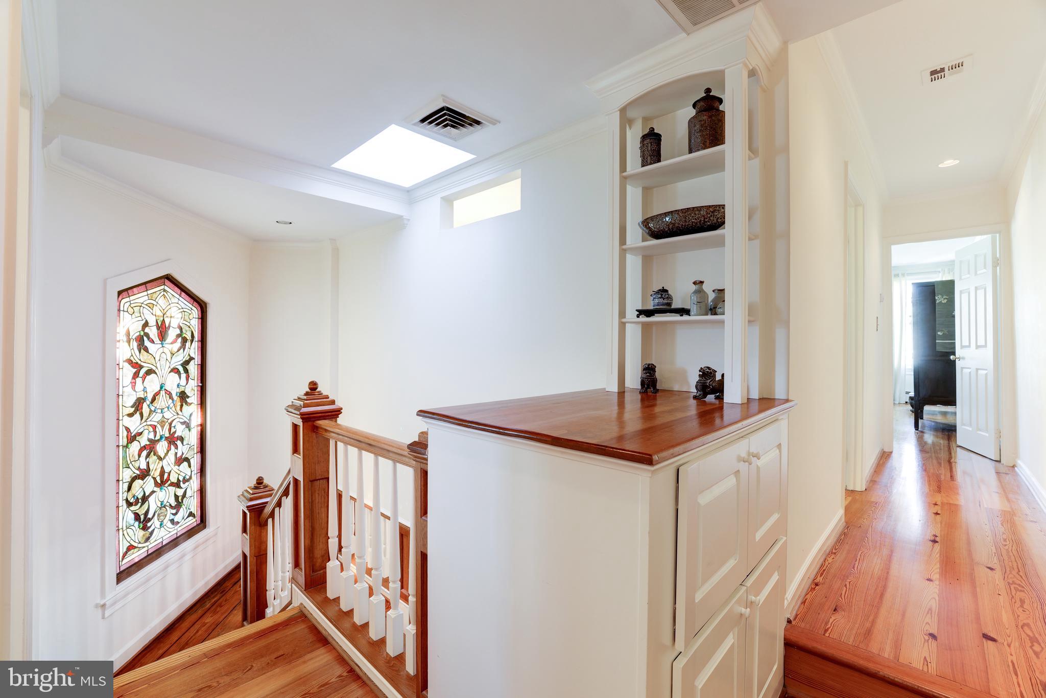 OLD TOWN ALEXANDRIA - Residential