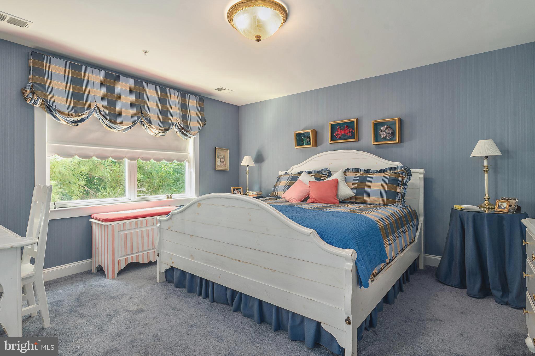 SAILOR'S QUAY - Residential