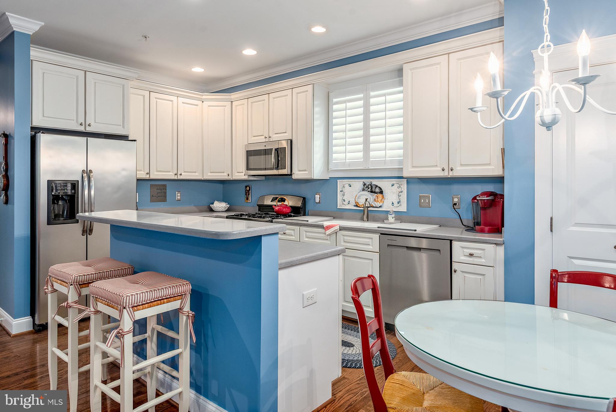 SAILOR'S QUAY - Residential
