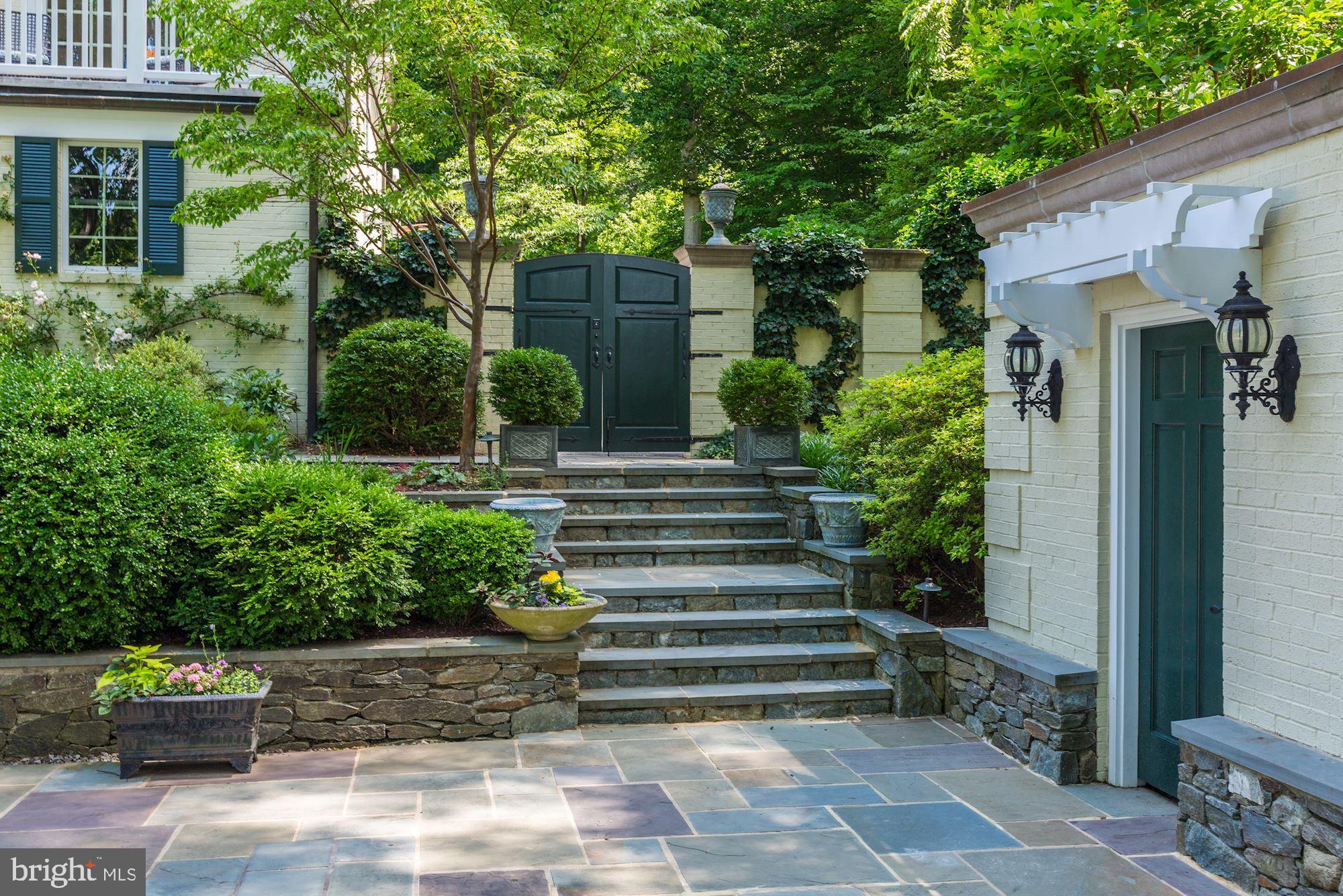 GREAT FALLS ESTATES - Residential