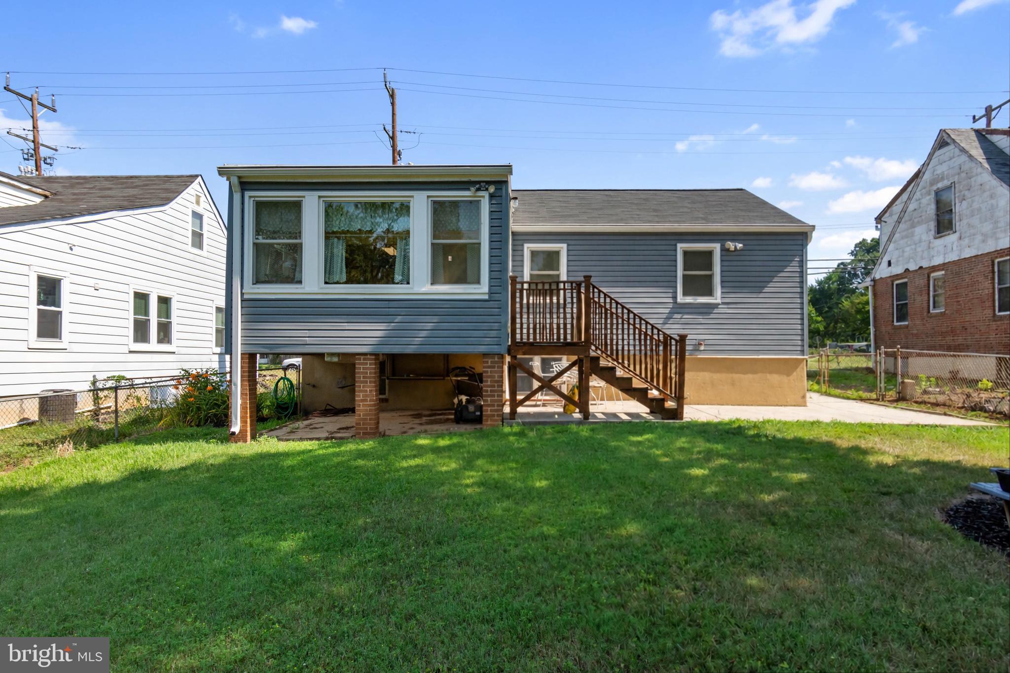 6011 BERWYN ROAD