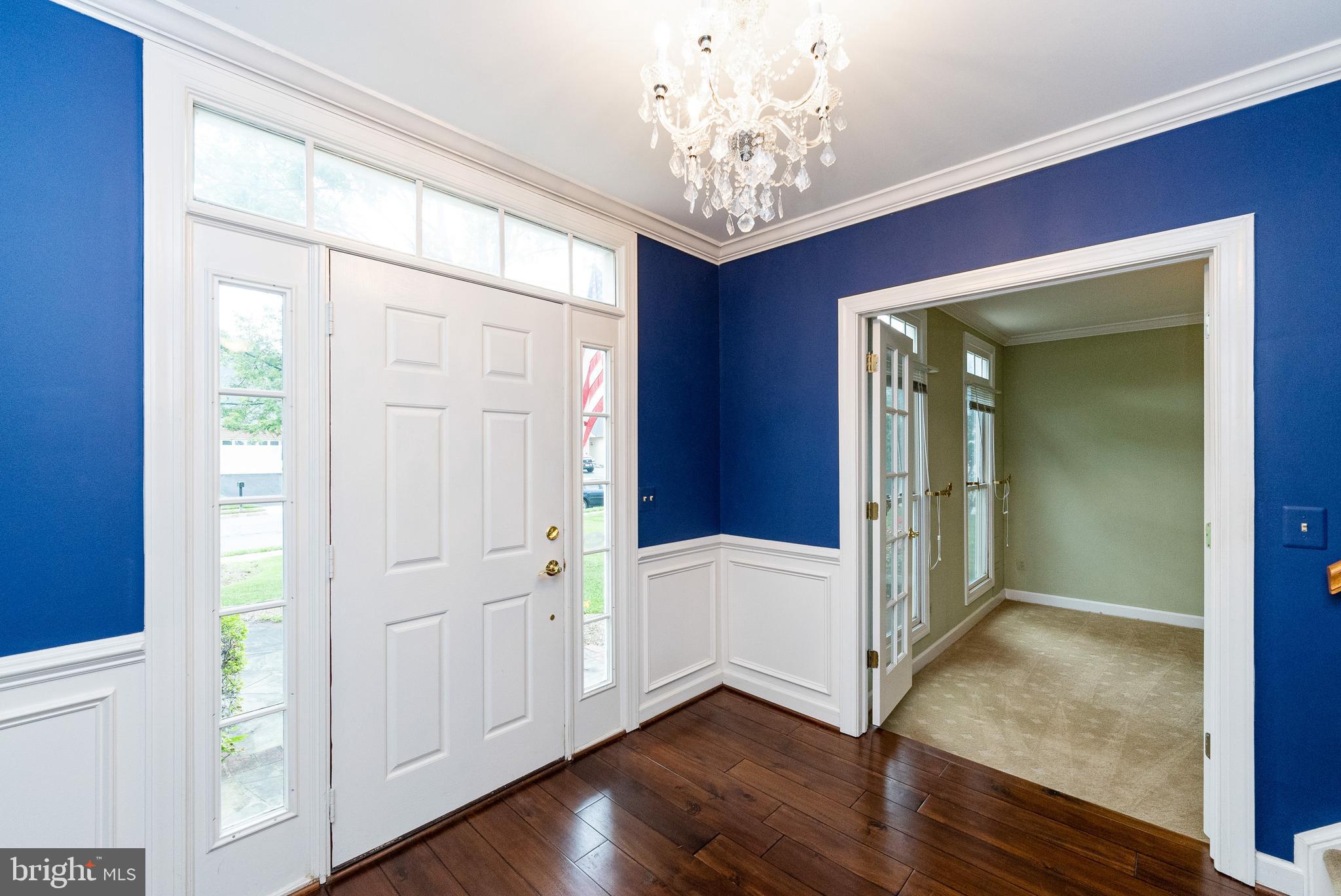 ASHBURN VILLAGE - Residential