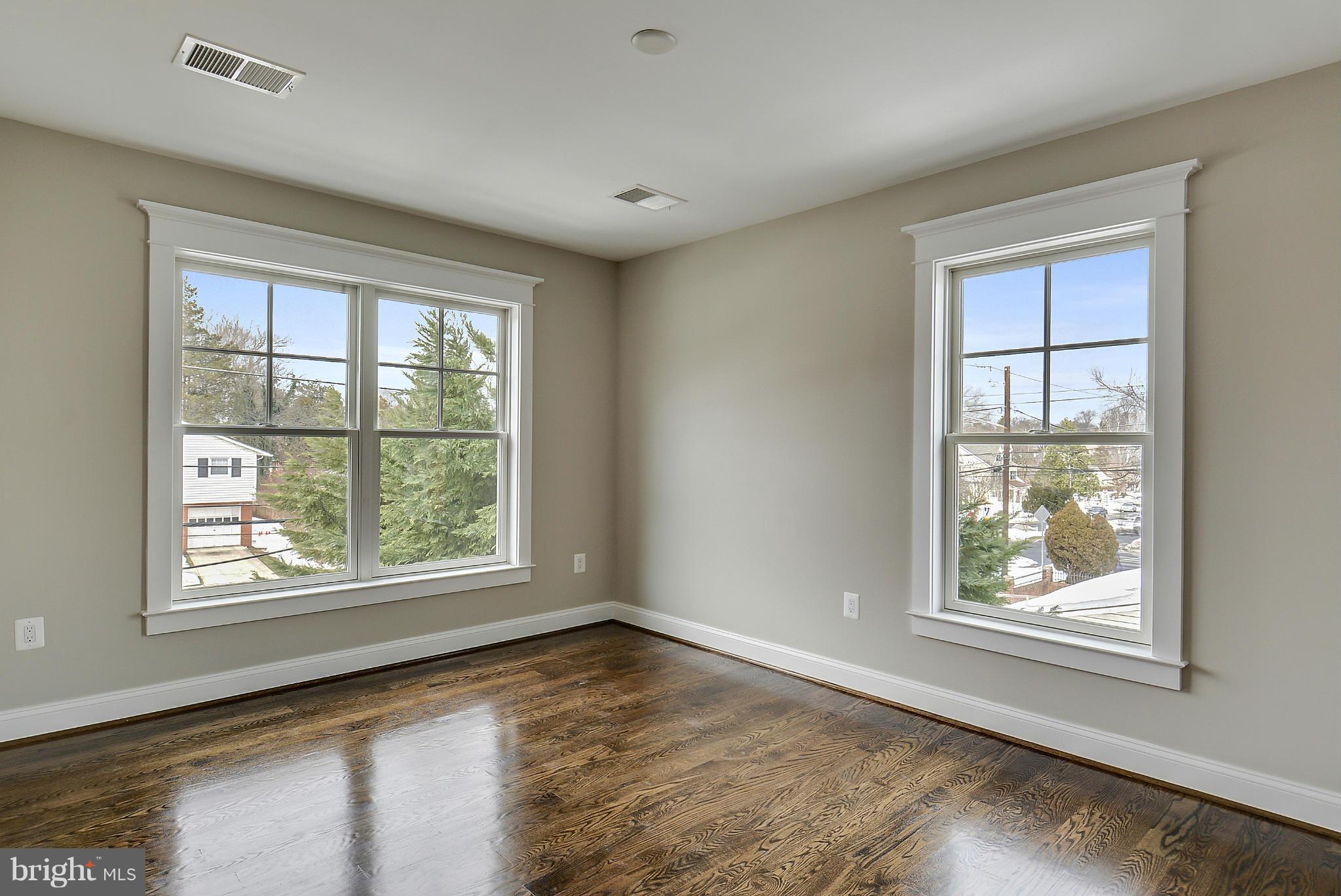 BRADMOOR - Residential