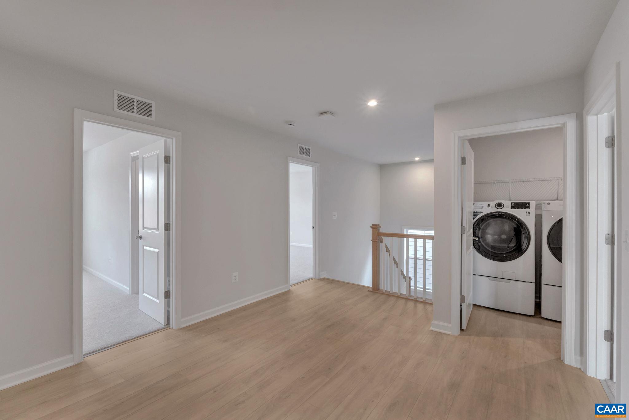 PLEASANT GREEN - Residential