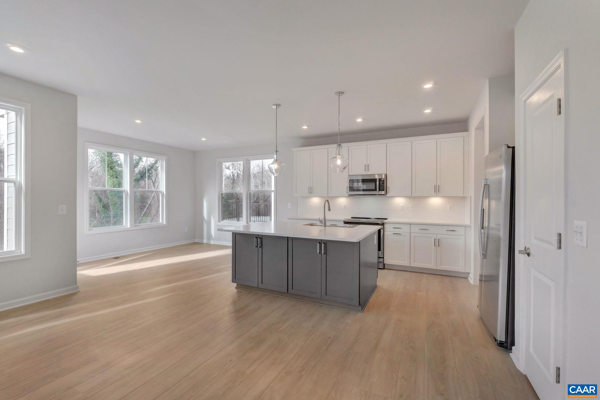 PLEASANT GREEN - Residential