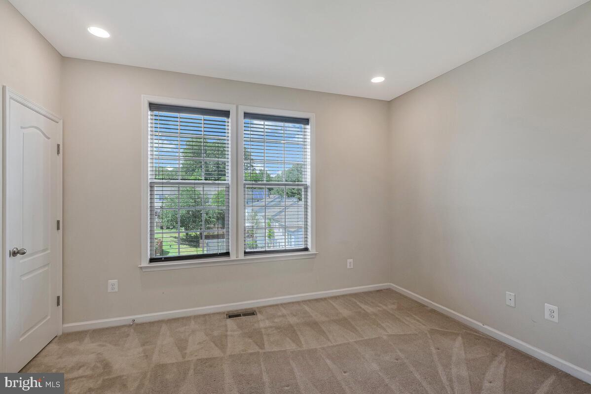 HEATHERMORE - Residential