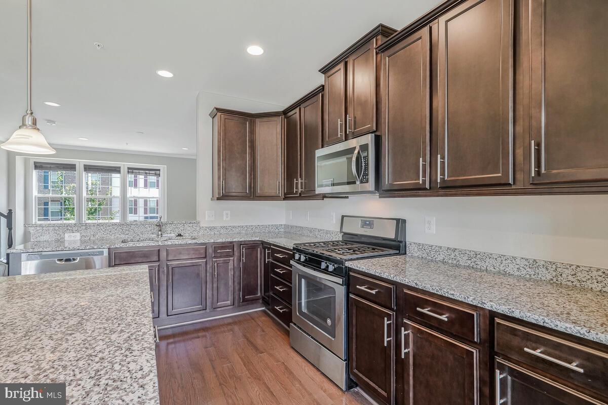 HEATHERMORE - Residential