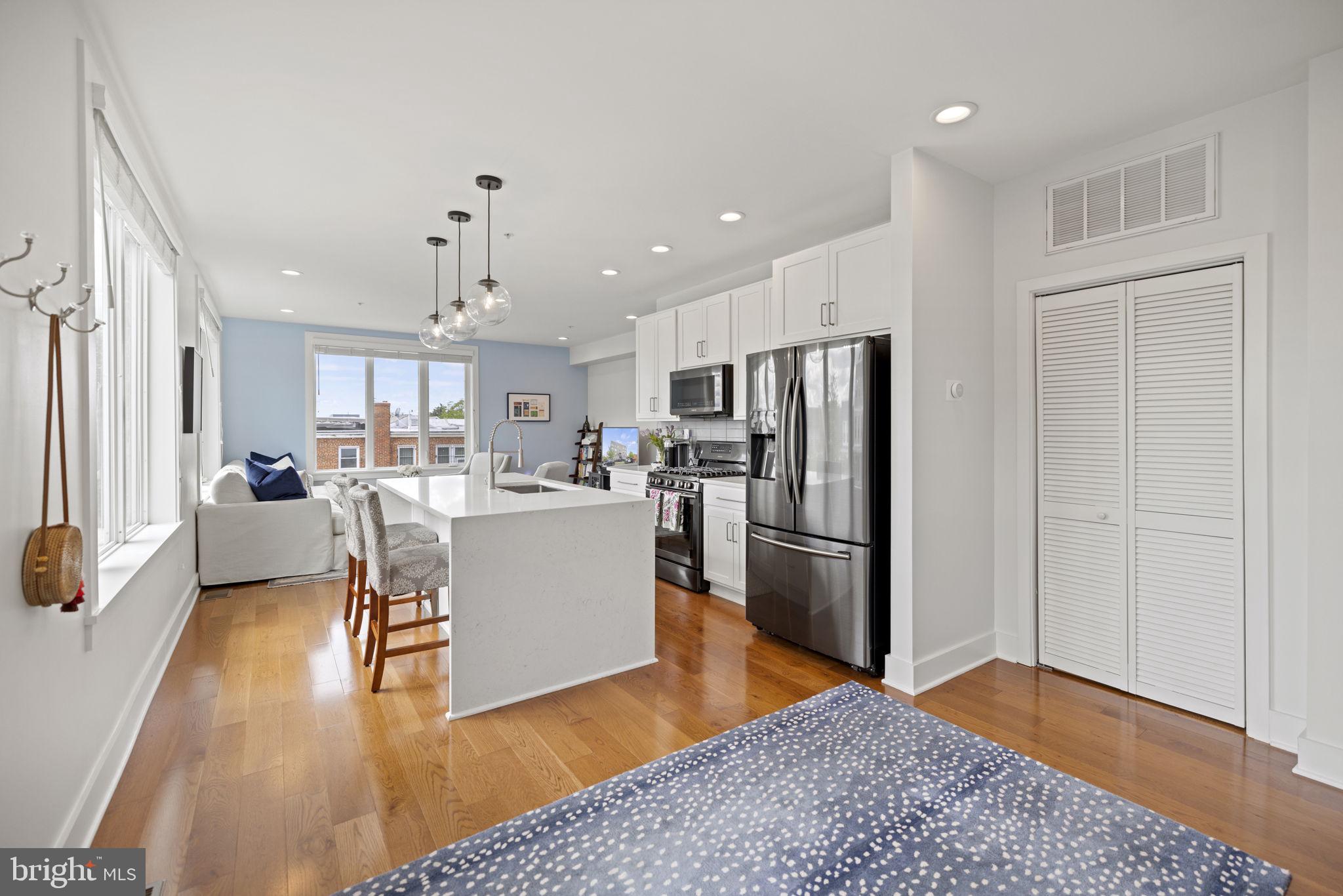 800 21ST STREET NE 1