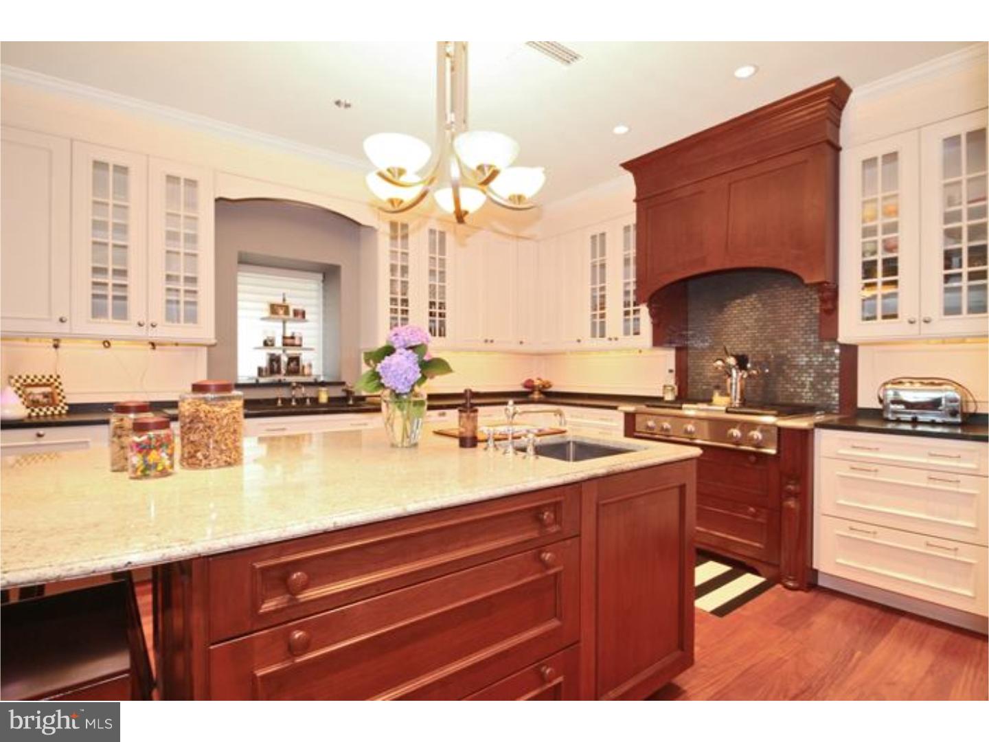 OLD CITY - Residential