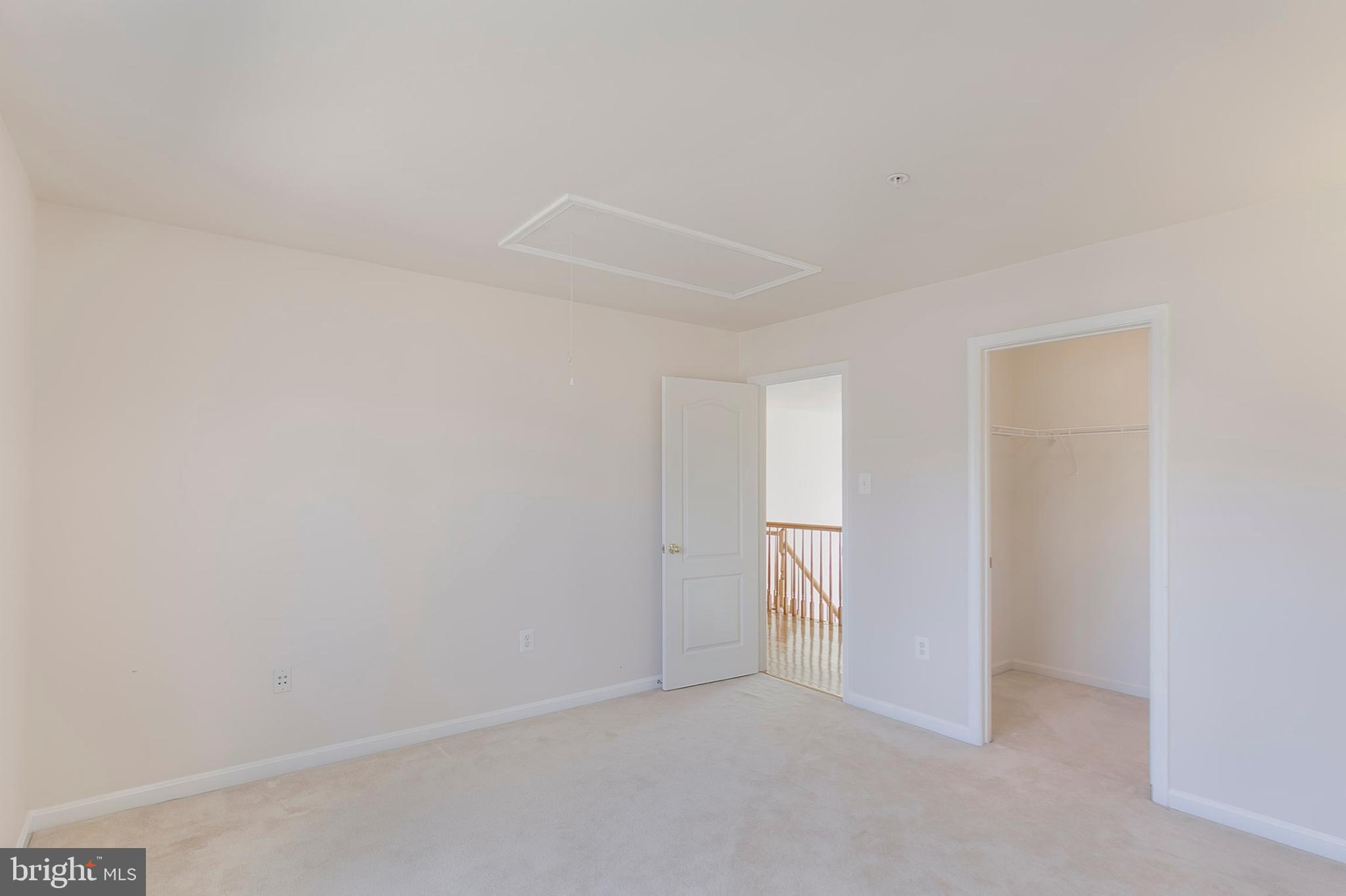 HILLMEADE ESTATES - Residential