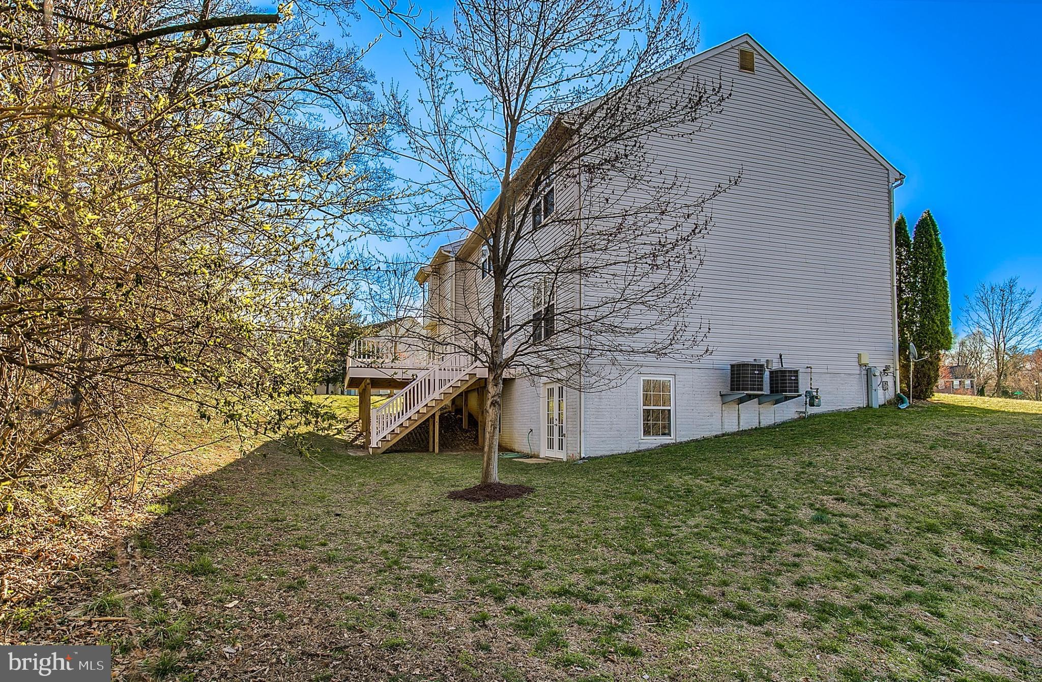 HILLMEADE ESTATES - Residential