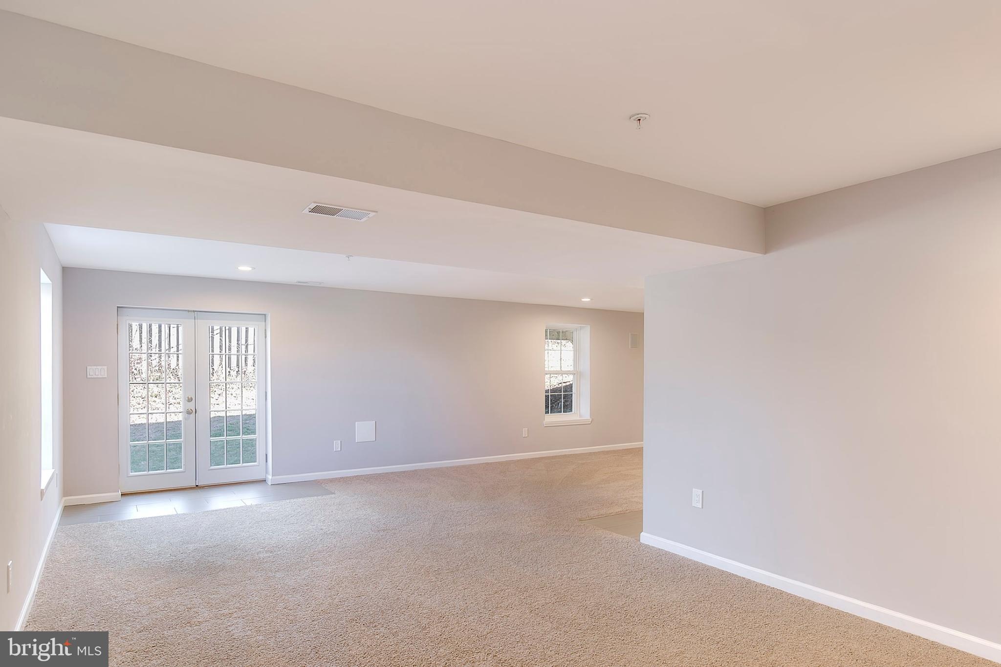 HILLMEADE ESTATES - Residential