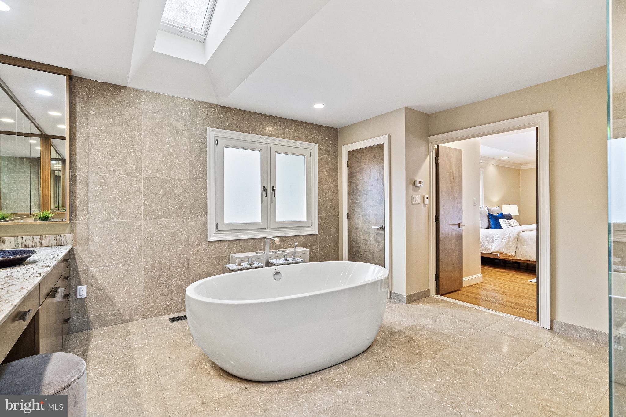 OLDE SWINKS MILL ESTATES - Residential