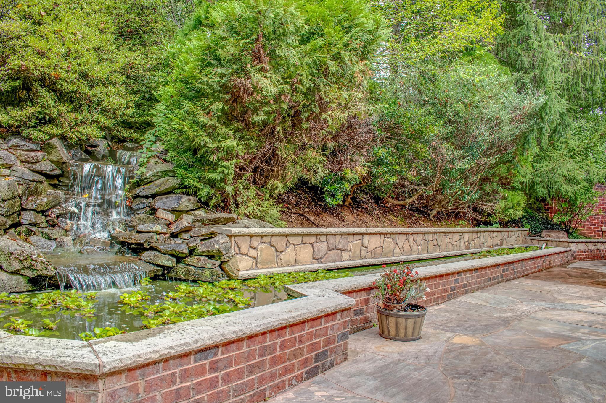 OLDE SWINKS MILL ESTATES - Residential