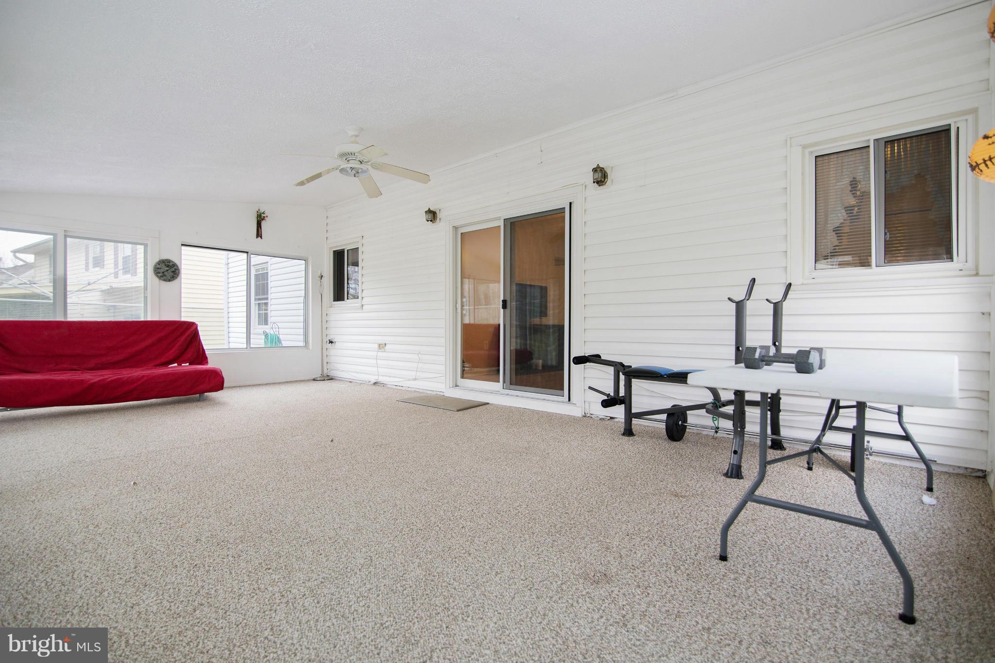 THE PROVINCES - Residential