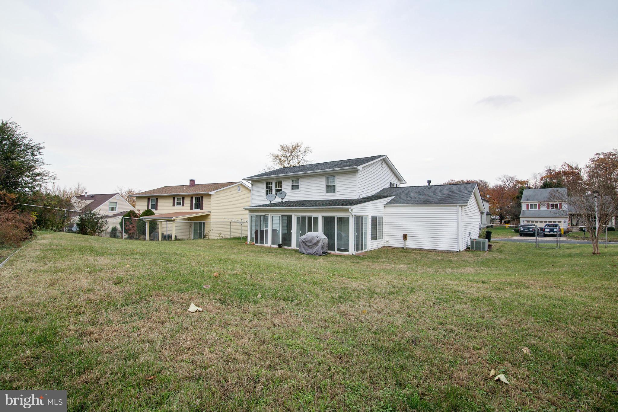 THE PROVINCES - Residential