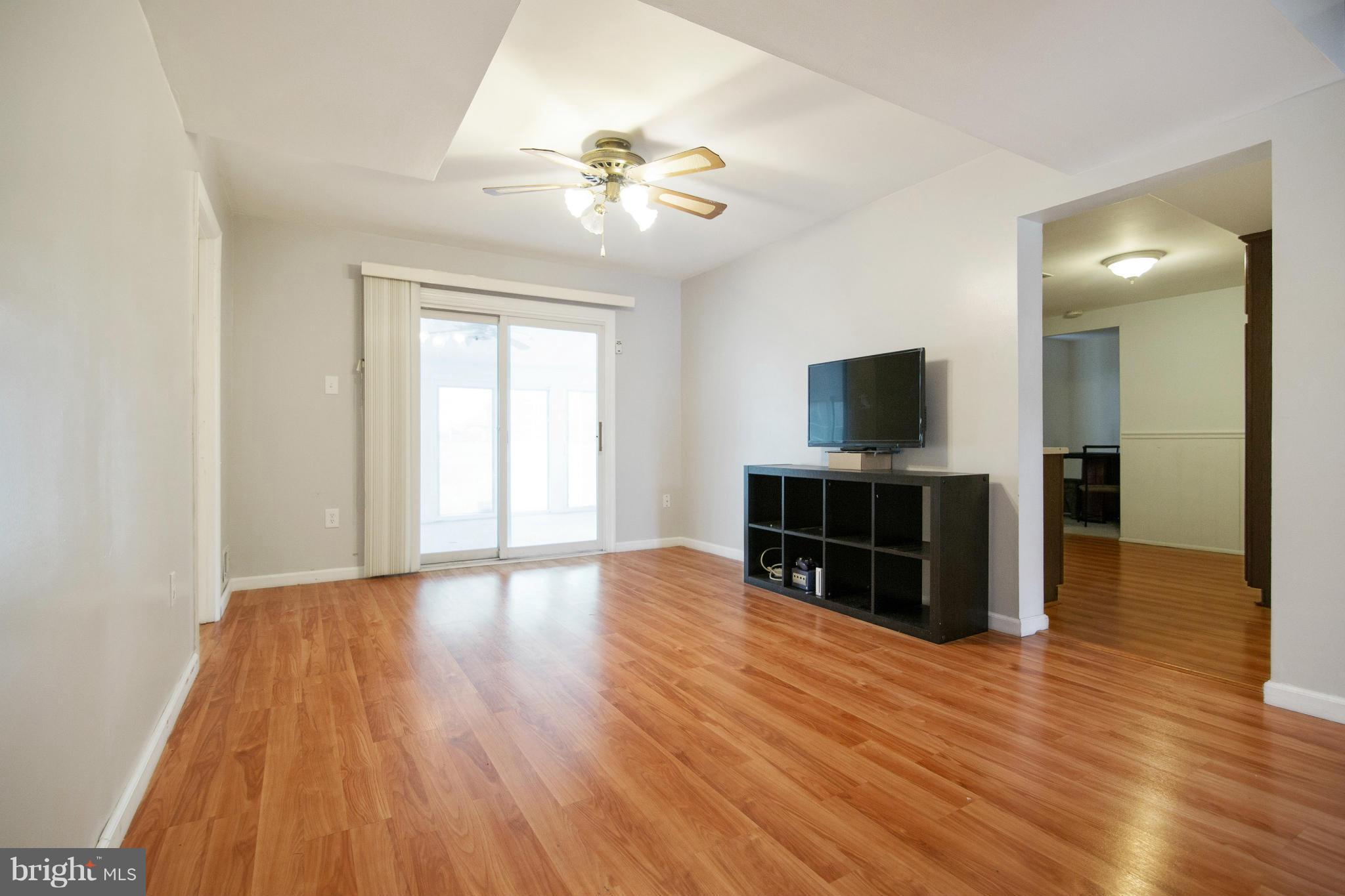 THE PROVINCES - Residential