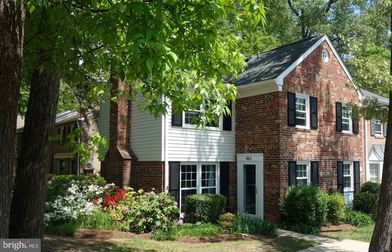 865 AZALEA DRIVE 26-865