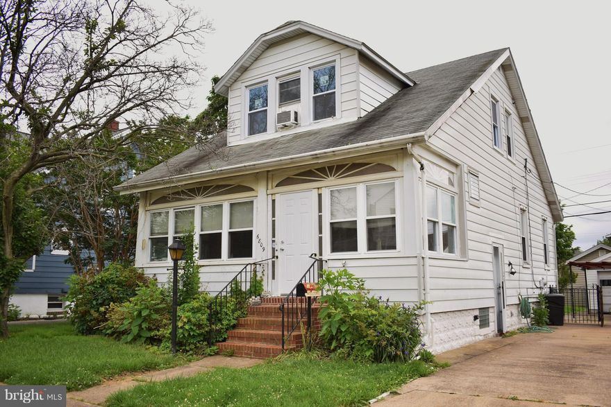 If you love the rustic homes of Baltimore, you'll love this sunny home! Large closed in sunroom leads to the living room and formal dining roomBrand new carpeting throughout. Freshly painted. Large country kitchen with butcher block island, pantry and lots of cabinets. The kitchen faces the back yard with plenty of greenery. Detached garage and private driveway. Basement/cellar has a dry bar