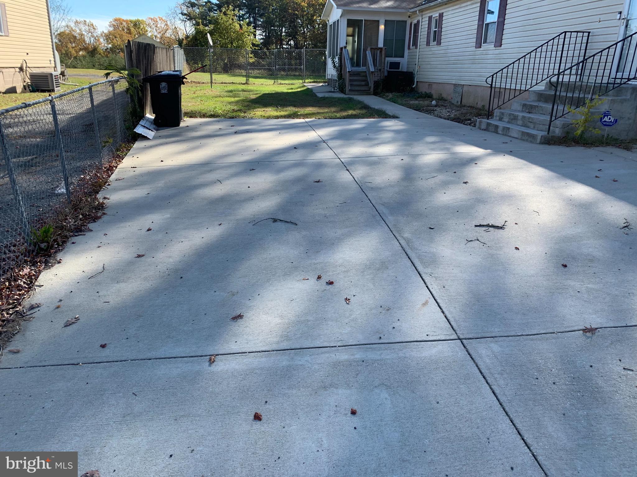 UPPER MARLBORO - Residential