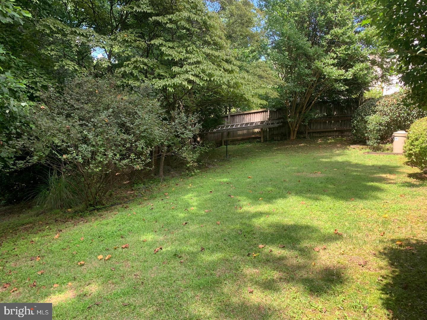 DORAL - Residential Lease