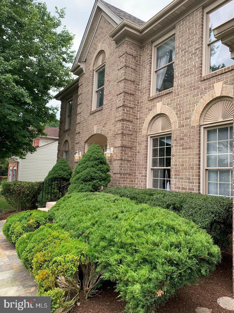 DORAL - Residential Lease