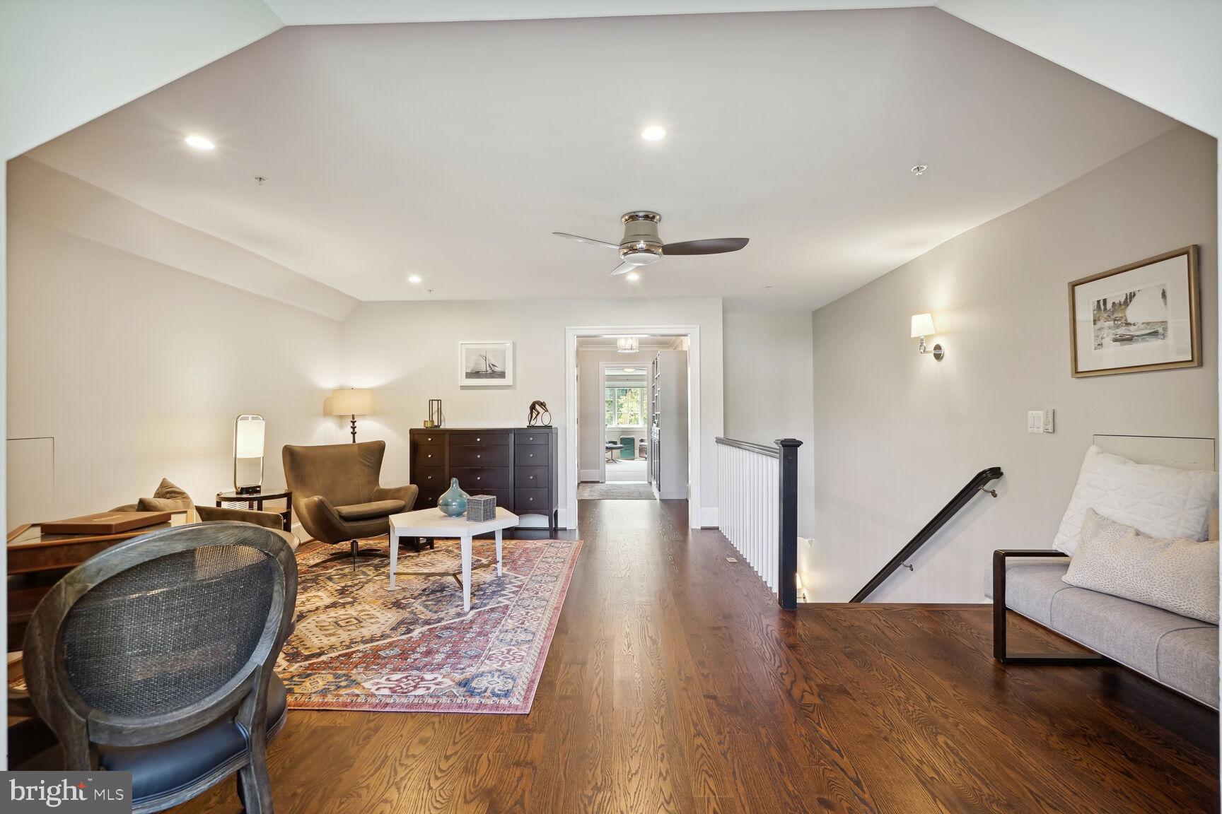 BATTERY PARK - Residential