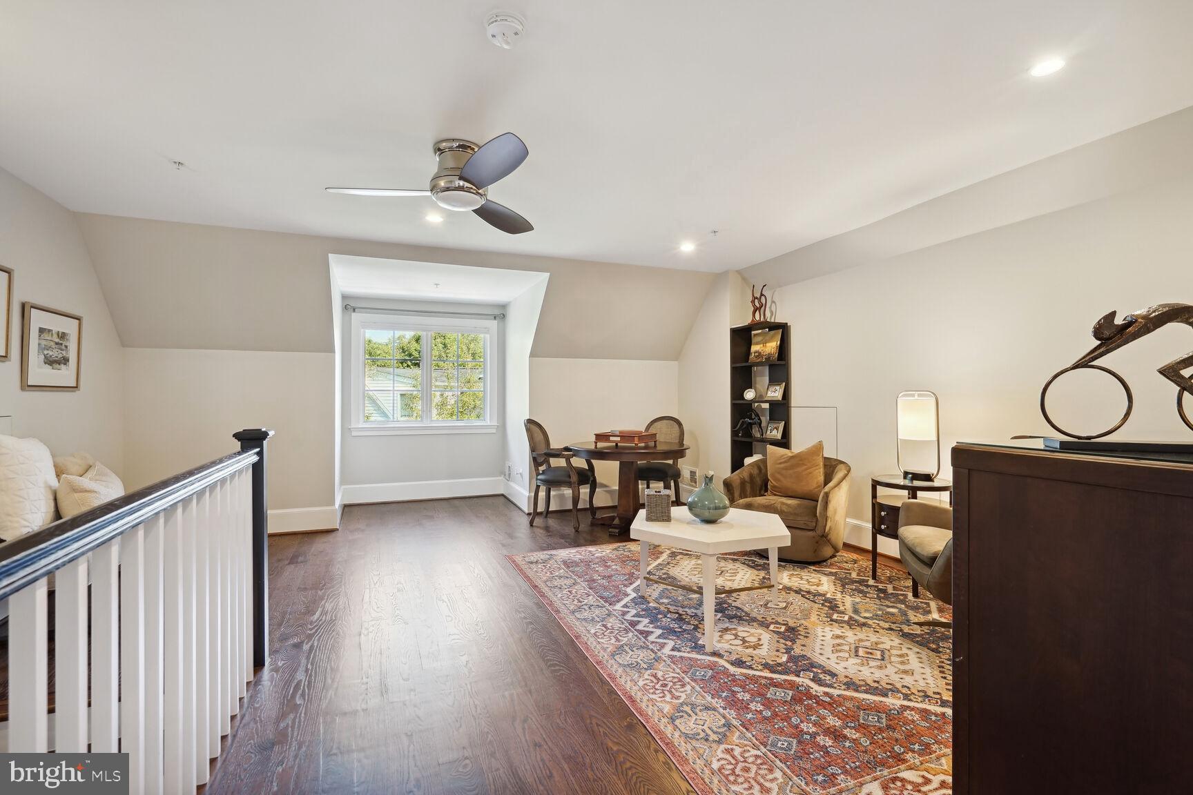 BATTERY PARK - Residential