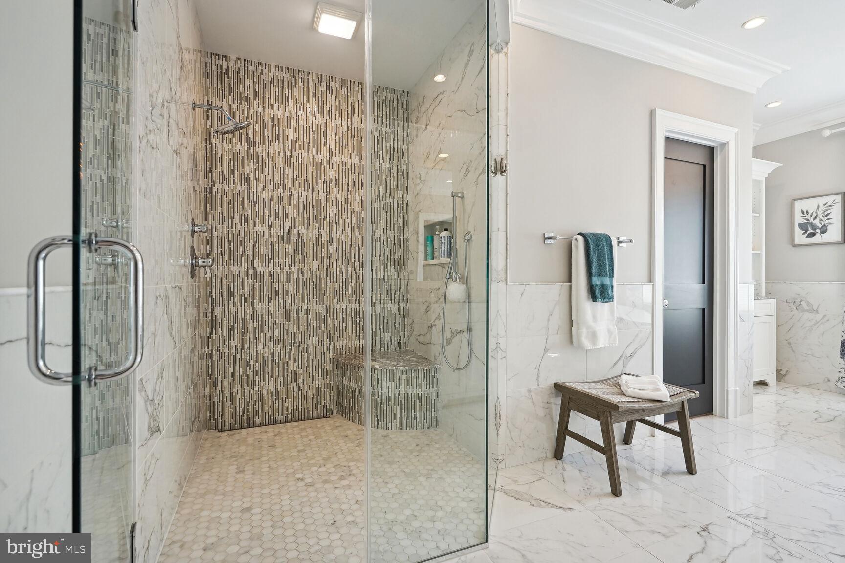 BATTERY PARK - Residential