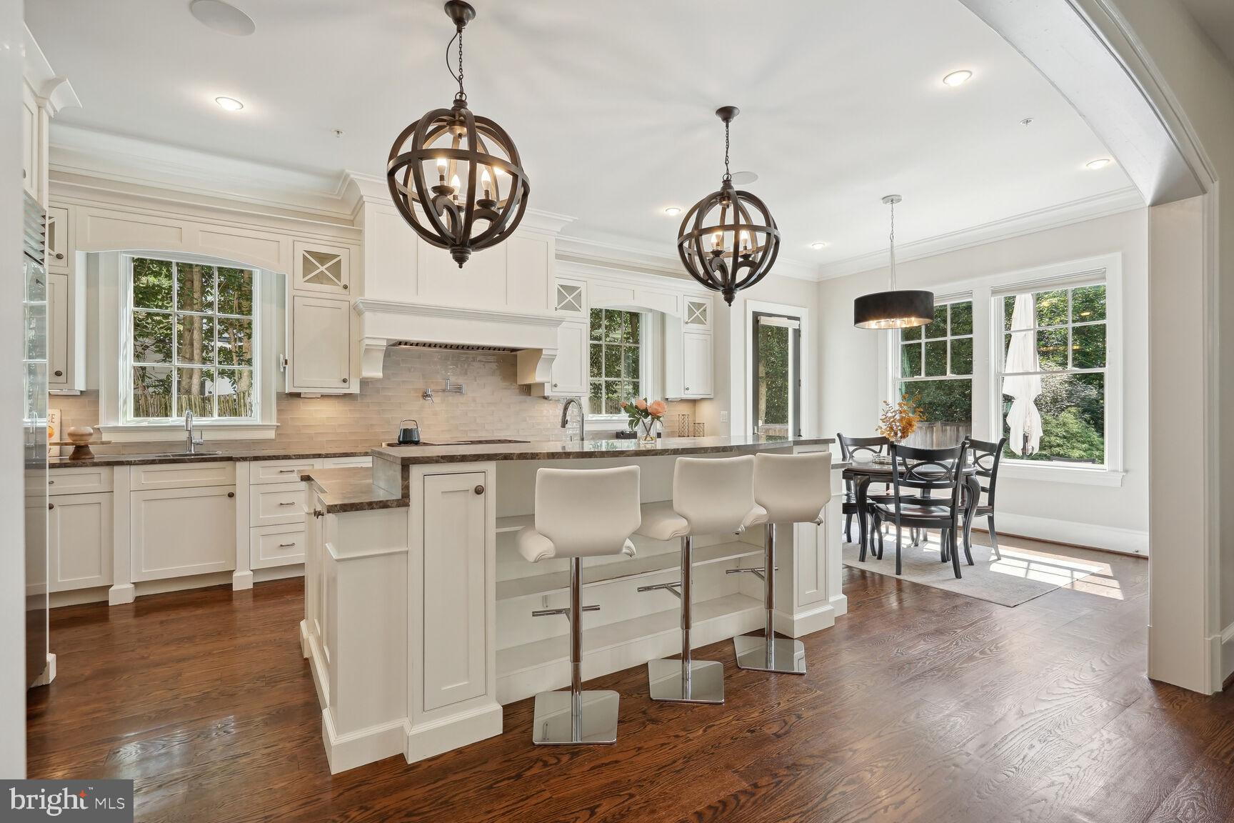 BATTERY PARK - Residential