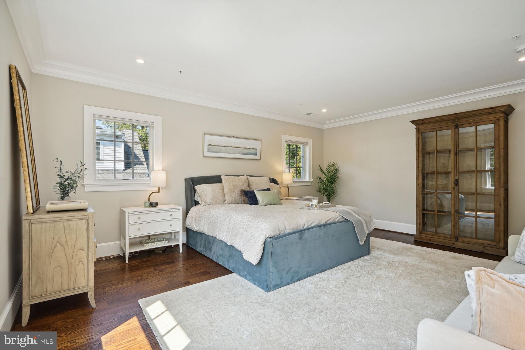 BATTERY PARK - Residential