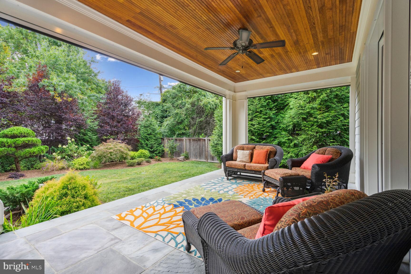 BATTERY PARK - Residential