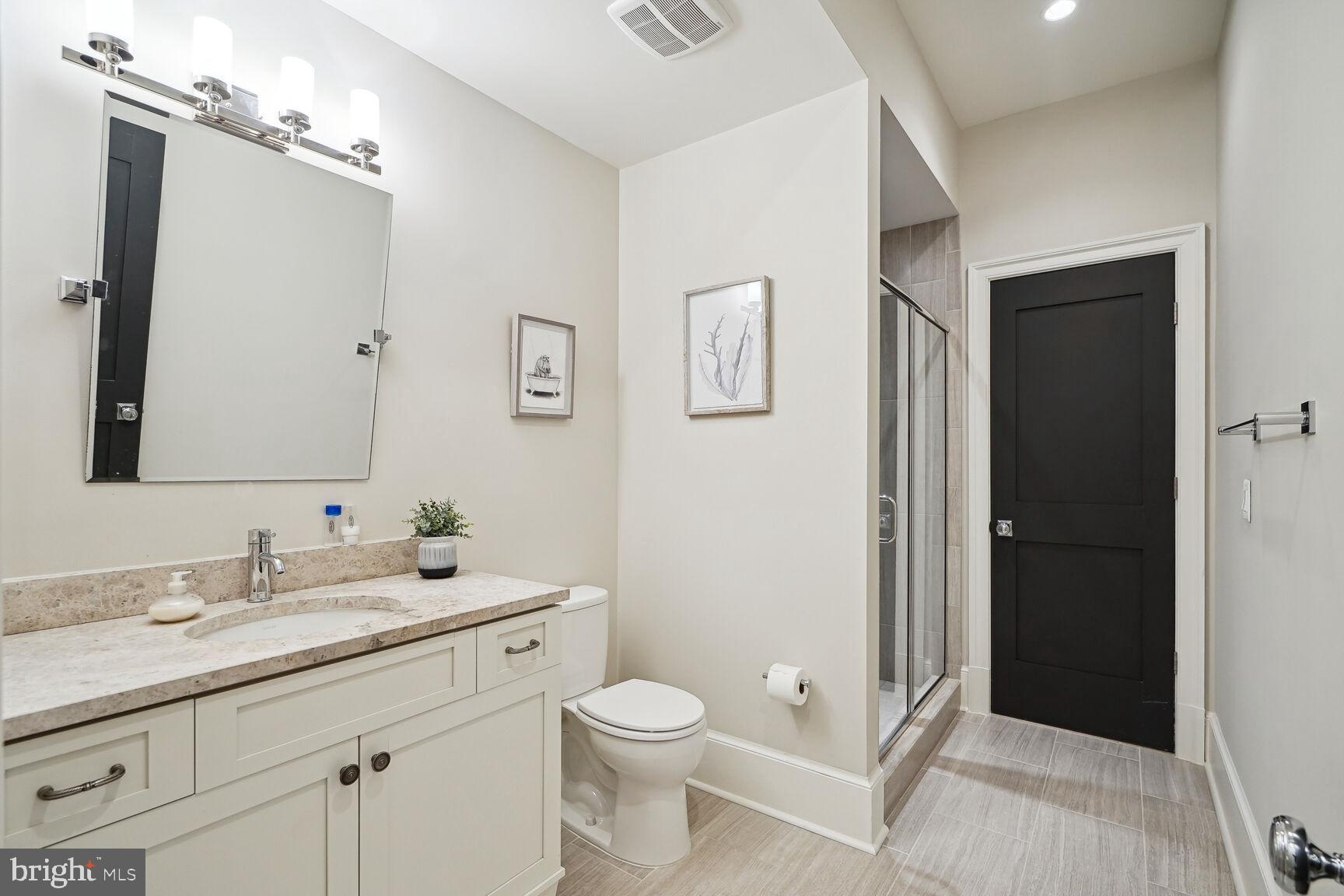 BATTERY PARK - Residential