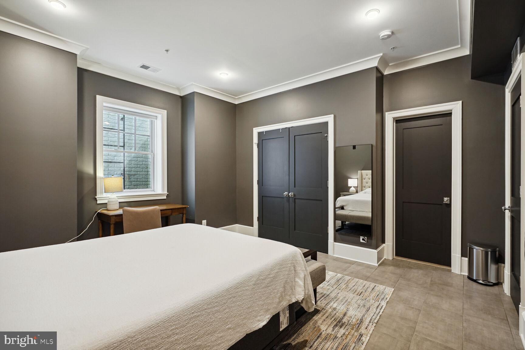 BATTERY PARK - Residential