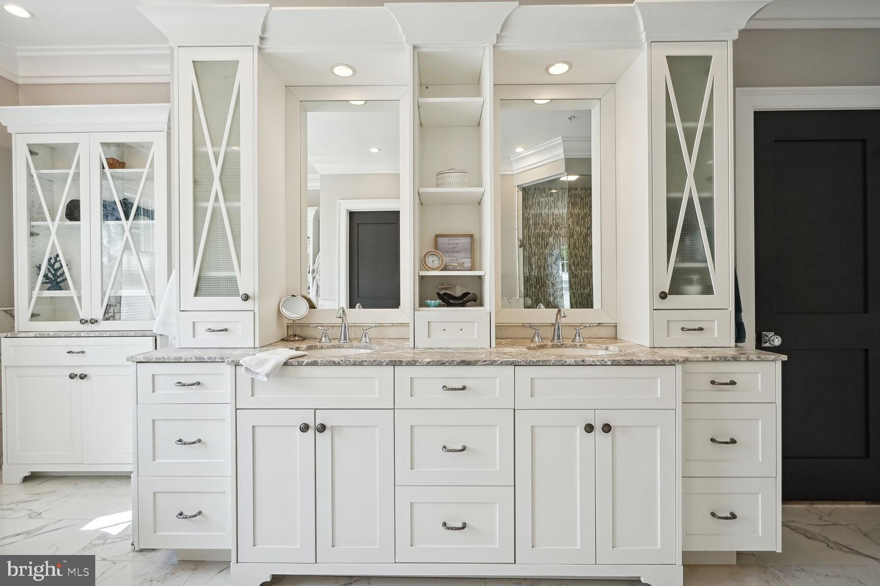 BATTERY PARK - Residential