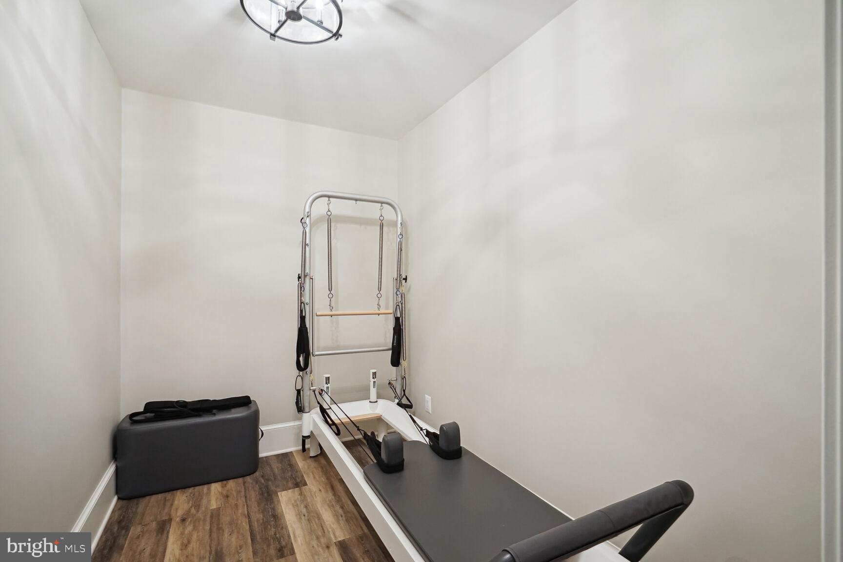 BATTERY PARK - Residential