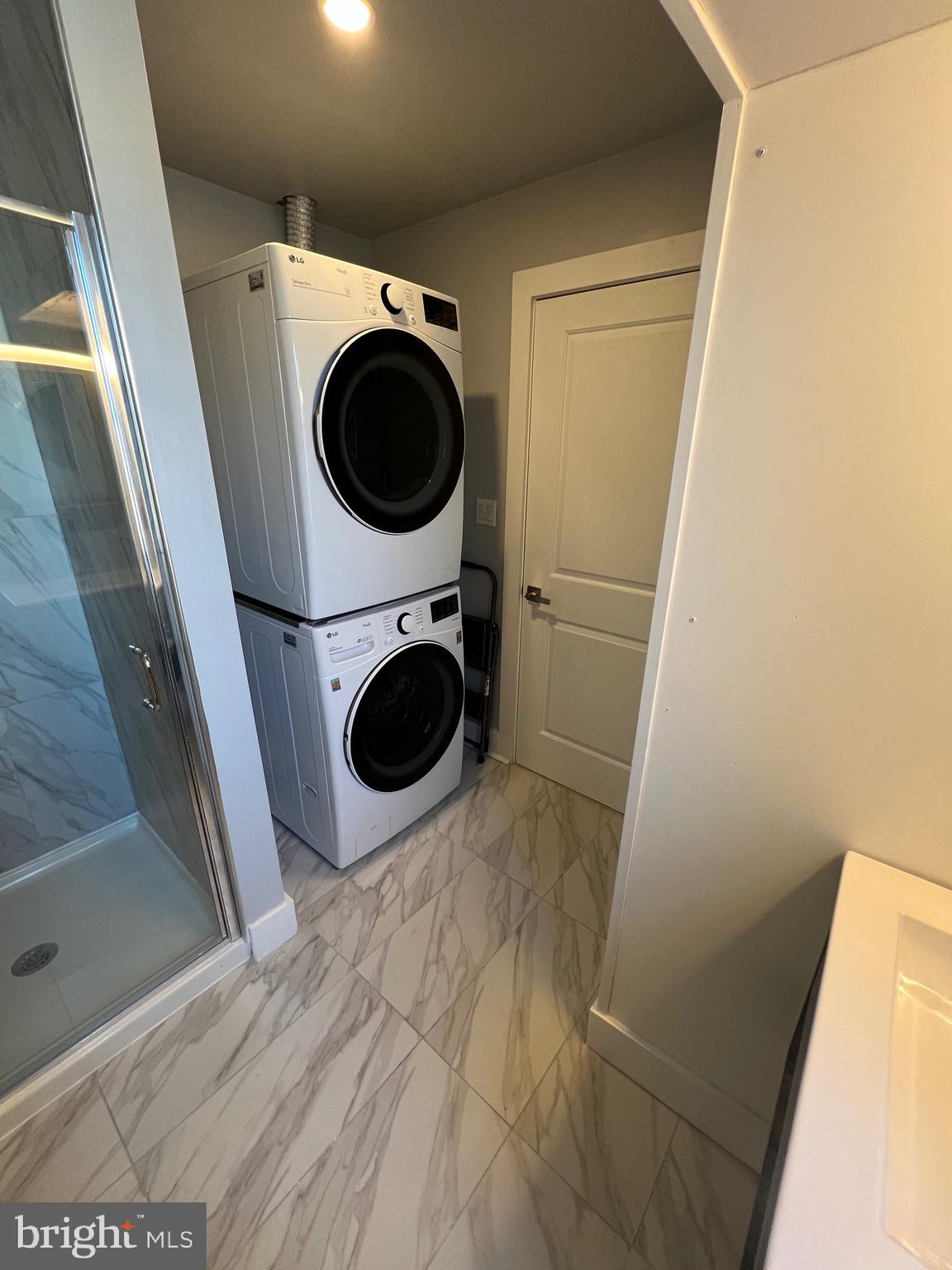 KINGSESSING - Residential Lease