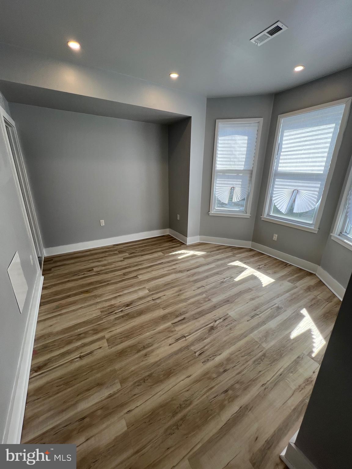 KINGSESSING - Residential Lease